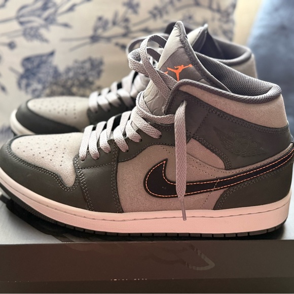 Jordan Other - Air Jordan 1 SE Night Stadium